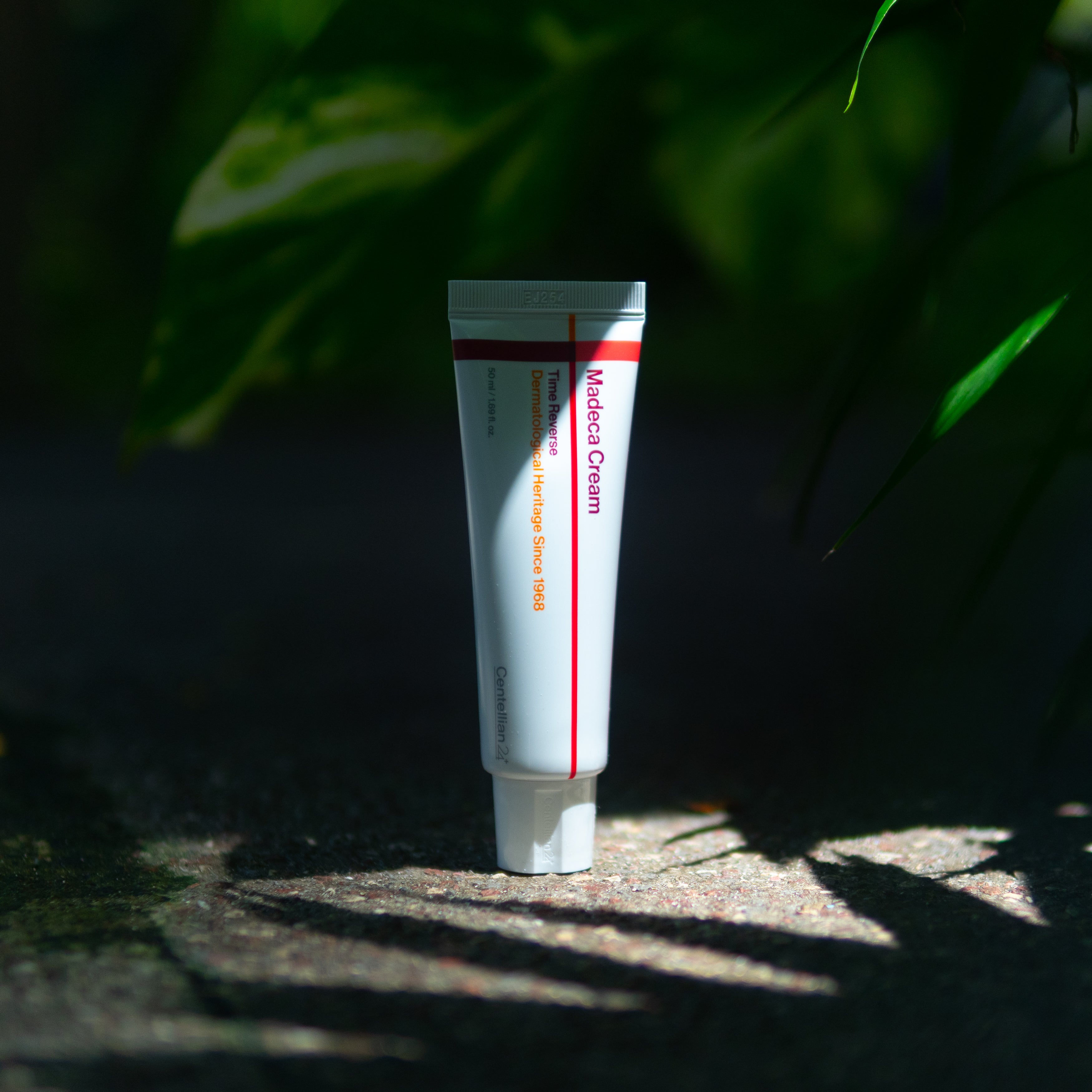 Time Reverse Madeca Cream